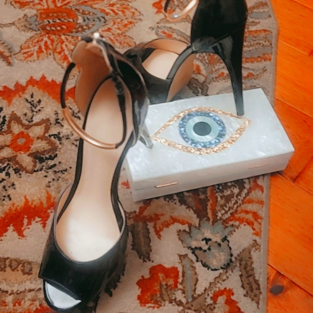 Marc Fisher Platform Heels S8.5M